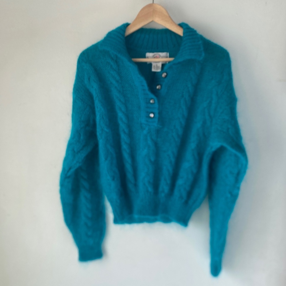 Cabin Fever M Mohair Blend Cable Knit Sweater